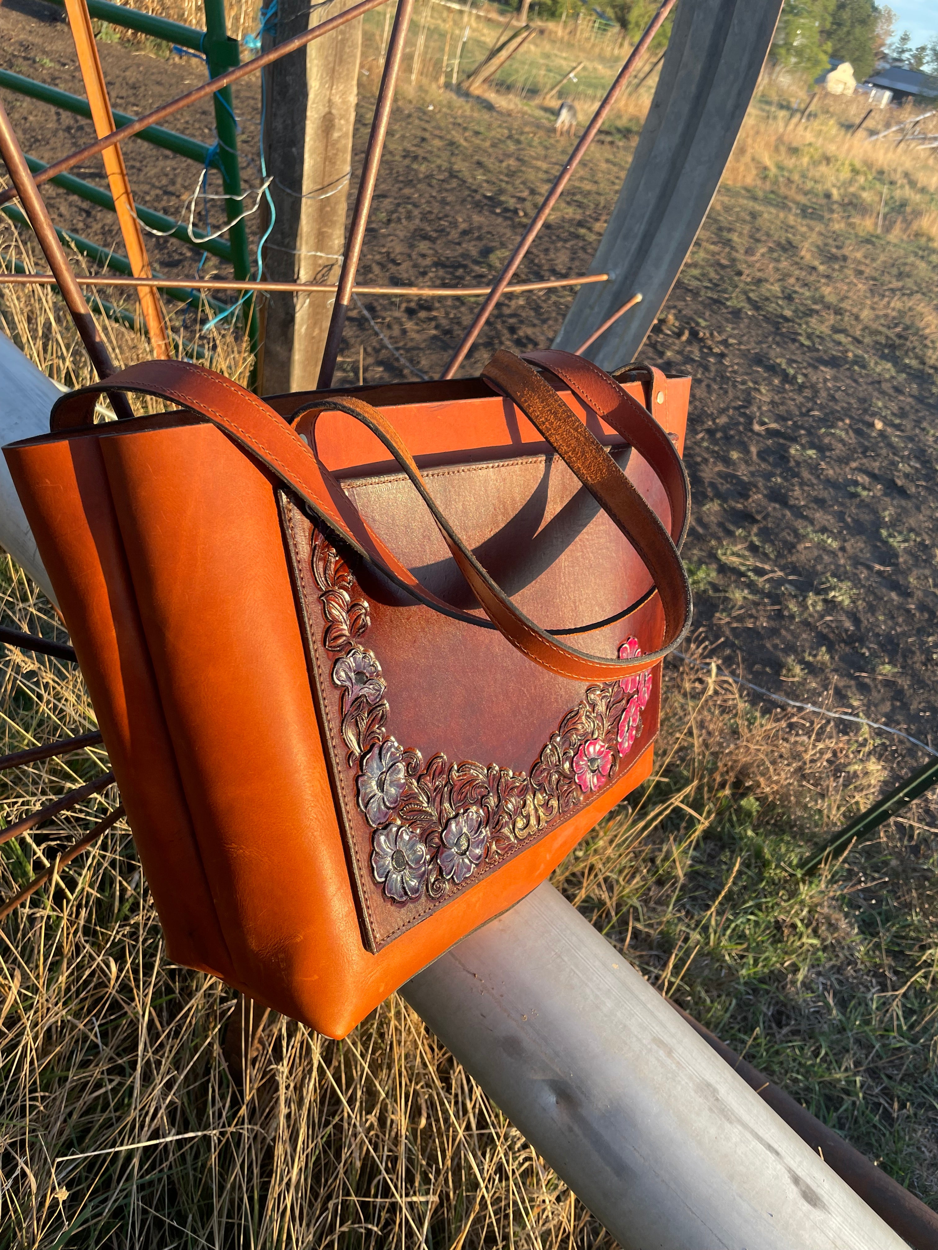 Floral design, tote bag
